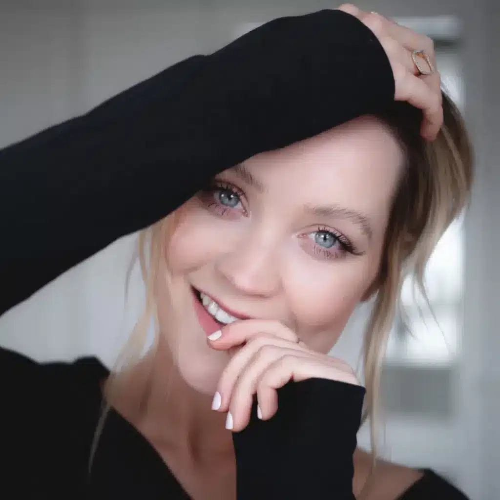 Laura Whitmore